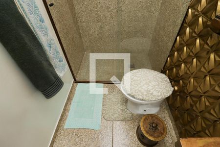 Casa para alugar com 400m², 3 quartos e 2 vagasBanheiro 1
