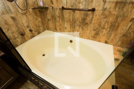 Casa para alugar com 400m², 3 quartos e 2 vagasBanheiro 2