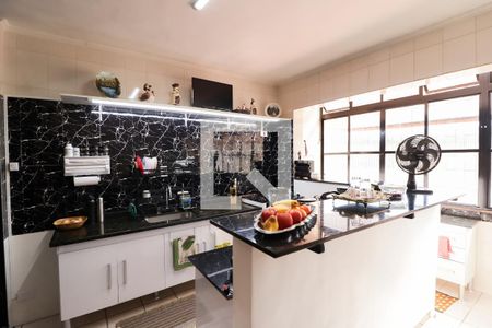 Casa para alugar com 400m², 3 quartos e 2 vagasCozinha e Área de Serviço