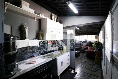 Casa para alugar com 400m², 3 quartos e 2 vagasEscritório - Copa