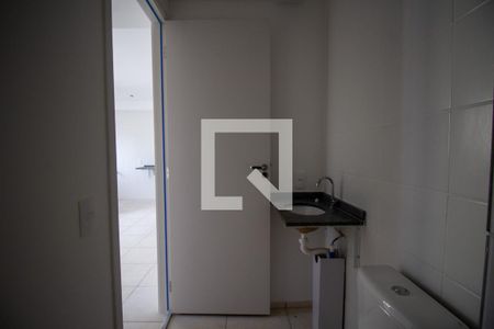 Apartamento à venda com 44m², 2 quartos e 1 vagaBanheiro Social
