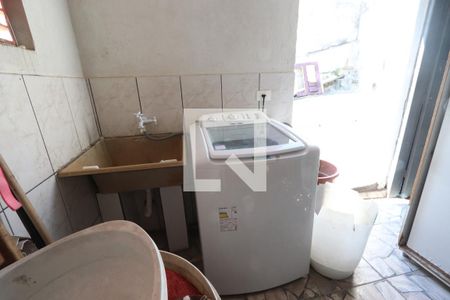 Casa à venda com 280m², 2 quartos e 1 vagaLavanderia