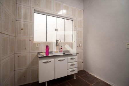 Casa para alugar com 150m², 2 quartos e 3 vagas Casa para alugar com 150m², 2 quartos e 3 vagasCozinha
