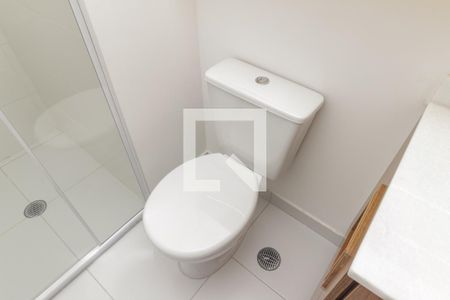 Banheiro de kitnet/studio para alugar com 1 quarto, 25m² em Consolação, São Paulo