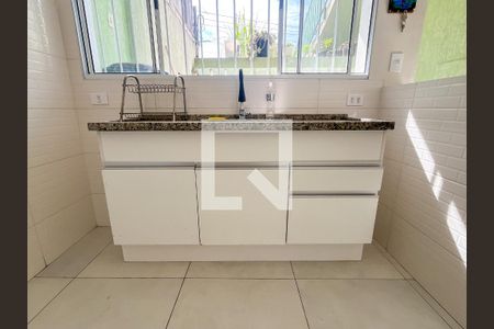 Casa para alugar com 60m², 2 quartos e 1 vagaCozinha