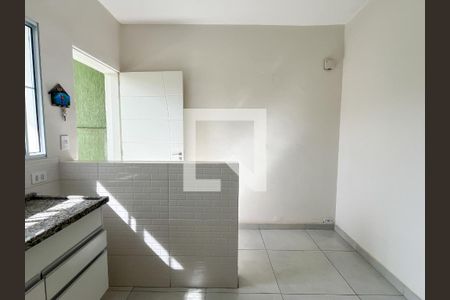 Casa para alugar com 60m², 2 quartos e 1 vagaCozinha