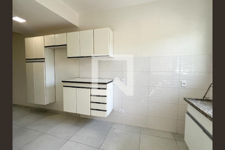 Casa para alugar com 60m², 2 quartos e 1 vagaCozinha