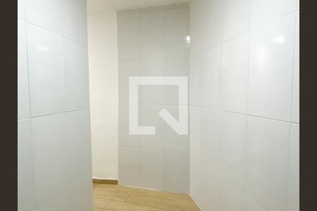 Casa para alugar com 60m², 2 quartos e 1 vagaÁrea de Serviço
