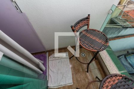 Casa à venda com 89m², 2 quartos e 2 vagasVaramda