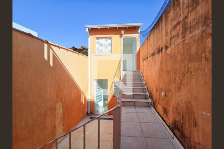 Casa à venda com 105m², 2 quartos e 1 vagaEdícula