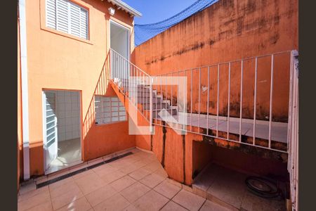 Casa à venda com 105m², 2 quartos e 1 vagaEdícula