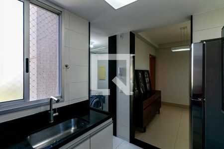 Apartamento para alugar com 85m², 3 quartos e 2 vagas Apartamento para alugar com 85m², 3 quartos e 2 vagasCozinha