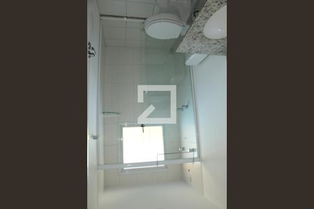 Casa de condomínio para alugar com 100m², 3 quartos e 2 vagasBanheiro