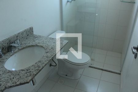 Casa de condomínio para alugar com 100m², 3 quartos e 2 vagasBanheiro