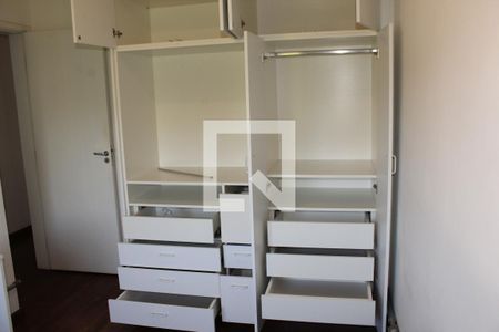 Casa de condomínio para alugar com 100m², 3 quartos e 2 vagasQuarto 2