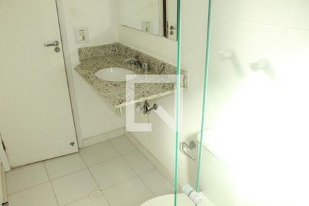 Suíte de casa de condomínio para alugar com 3 quartos, 100m² em Chácara Canta Galo, Cotia