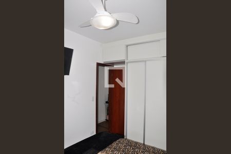 Apartamento à venda com 62m², 2 quartos e 2 vagas Apartamento à venda com 62m², 2 quartos e 2 vagasDetalhe Quarto 01