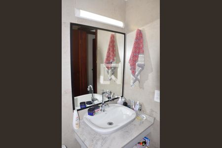 Apartamento à venda com 62m², 2 quartos e 2 vagas Apartamento à venda com 62m², 2 quartos e 2 vagasDetalhe Banheiro Social