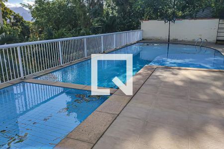 Apartamento à venda com 115m², 4 quartos e 1 vagaÁrea comum - Piscina