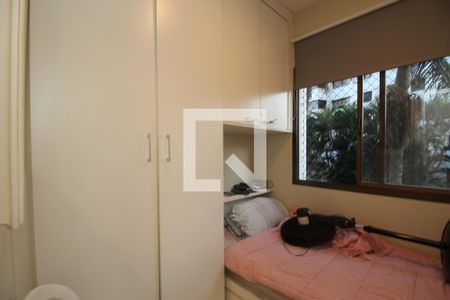 Apartamento à venda com 261m², 4 quartos e 4 vagasQuarto de Serviço