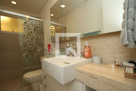 Apartamento à venda com 261m², 4 quartos e 4 vagasBanheiro