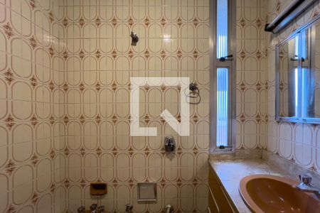 Casa para alugar com 300m², 5 quartos e 5 vagasSuíte 3