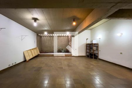 Casa para alugar com 300m², 5 quartos e 5 vagasGaragem