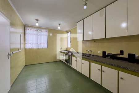 Casa para alugar com 300m², 5 quartos e 5 vagasCozinha