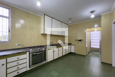 Casa para alugar com 300m², 5 quartos e 5 vagasCozinha