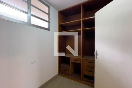 Casa para alugar com 300m², 5 quartos e 5 vagasSuíte 2