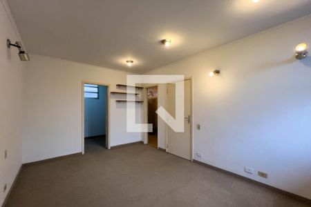 Casa para alugar com 300m², 5 quartos e 5 vagasSuíte 2