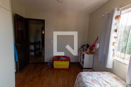 Casa à venda com 860m², 3 quartos e 3 vagas Casa à venda com 860m², 3 quartos e 3 vagasQuarto 2