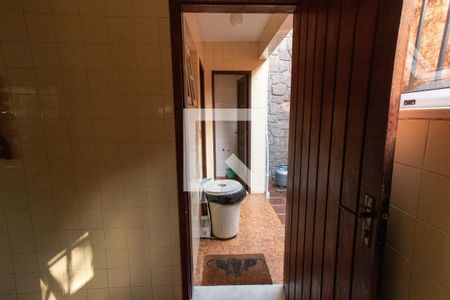 Casa à venda com 860m², 3 quartos e 3 vagas Casa à venda com 860m², 3 quartos e 3 vagasÁrea de serviço