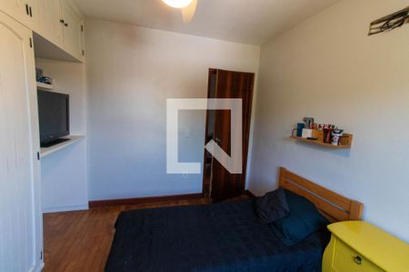 Casa à venda com 860m², 3 quartos e 3 vagas Casa à venda com 860m², 3 quartos e 3 vagasQuarto 1