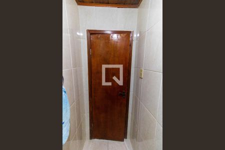 Casa à venda com 860m², 3 quartos e 3 vagas Casa à venda com 860m², 3 quartos e 3 vagasLavabo
