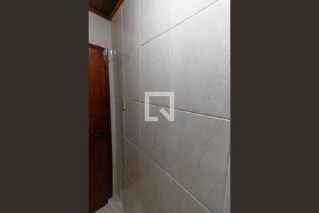 Casa à venda com 860m², 3 quartos e 3 vagas Casa à venda com 860m², 3 quartos e 3 vagasLavabo