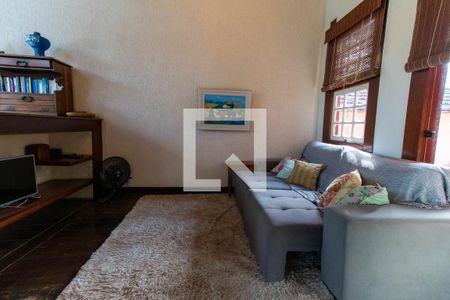 Sala de casa à venda com 3 quartos, 860m² em Vila Progresso, Niterói