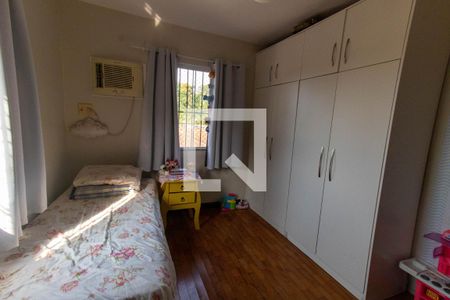 Casa à venda com 860m², 3 quartos e 3 vagas Casa à venda com 860m², 3 quartos e 3 vagasQuarto 2