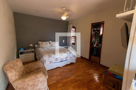 Casa à venda com 860m², 3 quartos e 3 vagas Casa à venda com 860m², 3 quartos e 3 vagasQuarto 3