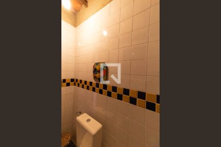 Casa à venda com 860m², 3 quartos e 3 vagas Casa à venda com 860m², 3 quartos e 3 vagasÁrea externa
