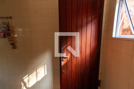 Casa à venda com 860m², 3 quartos e 3 vagas Casa à venda com 860m², 3 quartos e 3 vagasÁrea de serviço