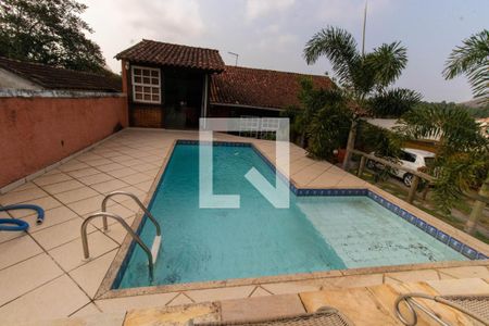 Casa à venda com 860m², 3 quartos e 3 vagas Casa à venda com 860m², 3 quartos e 3 vagasÁrea externa