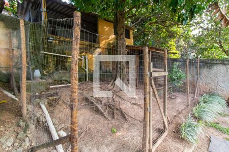 Casa à venda com 860m², 3 quartos e 3 vagas Casa à venda com 860m², 3 quartos e 3 vagasÁrea externa