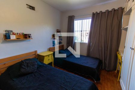 Casa à venda com 860m², 3 quartos e 3 vagas Casa à venda com 860m², 3 quartos e 3 vagasQuarto 1