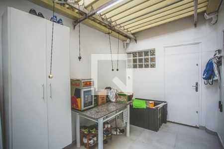 Apartamento à venda com 76m², 2 quartos e 1 vaga Apartamento à venda com 76m², 2 quartos e 1 vagaÁrea de Serviço
