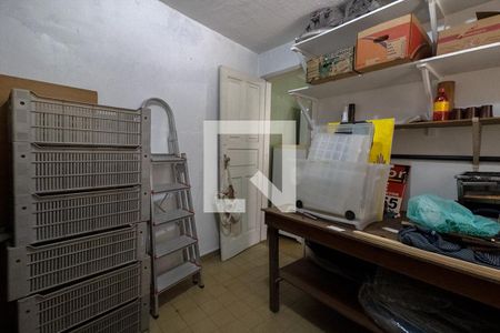 Casa à venda com 240m², 4 quartos e 2 vagasquarto de serviço