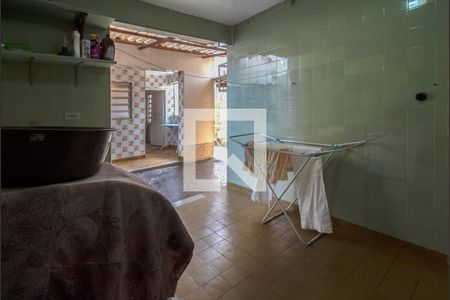 Casa à venda com 240m², 4 quartos e 2 vagasárea de serviço2