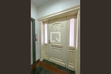 Apartamento para alugar com 400m², 3 quartos e 5 vagas Apartamento para alugar com 400m², 3 quartos e 5 vagasHall Social