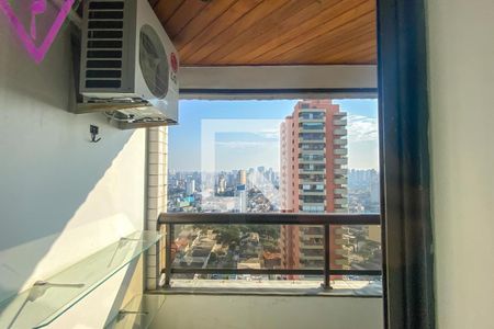 Apartamento para alugar com 400m², 3 quartos e 5 vagas Apartamento para alugar com 400m², 3 quartos e 5 vagasVista da Suíte 1