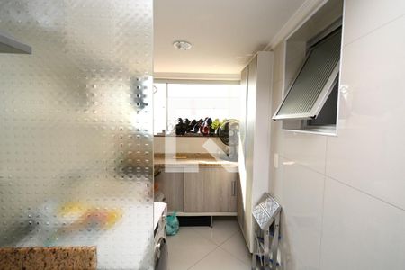 Apartamento para alugar com 74m², 3 quartos e 1 vagaÁrea de Serviço